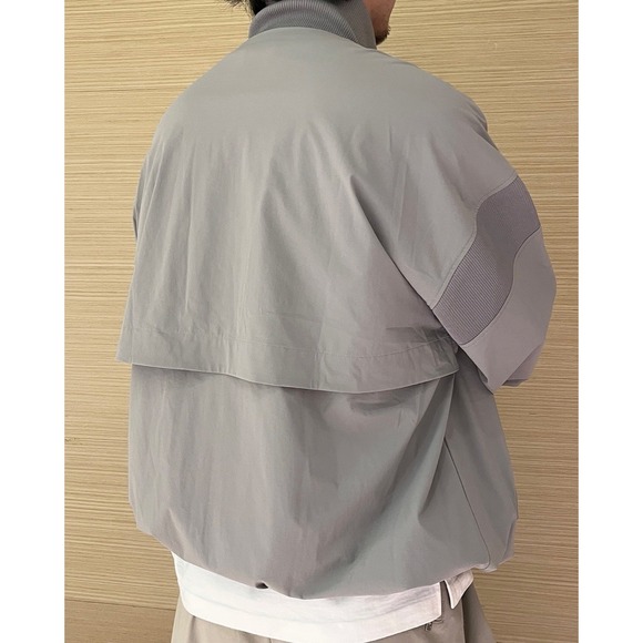 Under Armour x United Arrows Gray Sport Style Jacket Mens M Limited Japan Collab - Picture 3 of 10